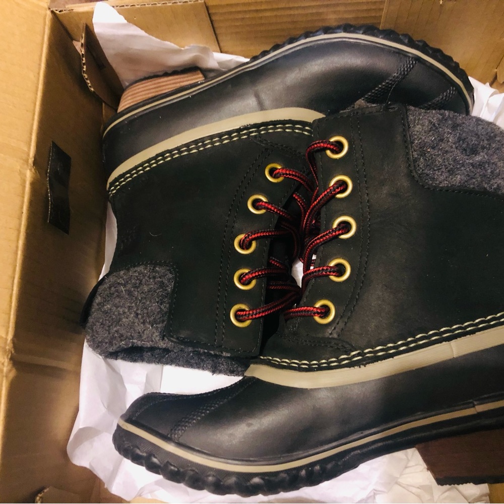 Sorel 6.5 kid calf boot slimpack lace ll, elk color. New in box